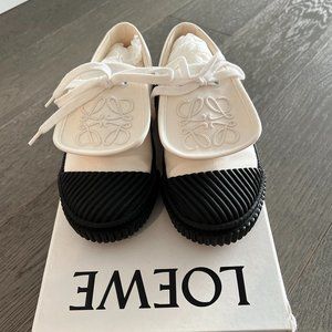 LOEWE Anagram flap low-top sneakers